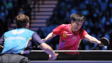 他通过表现 他通过表现